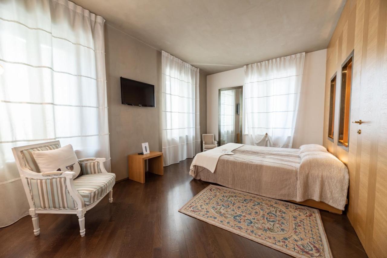 Hotel Suite Inn Udine Buitenkant foto